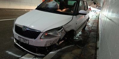 Am Auto entstand grosser Sachschaden.