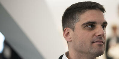 Daniel Bosshard von den Grünen zieht sich vom zweiten Wahlgang für die St. Galler Regierungsratswahlen zurück.