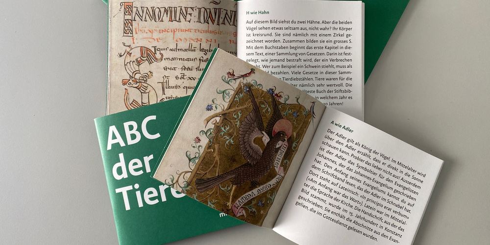 Das neue «mini Stibi» führt durch die Tierwelt der Stiftsbibliothek.