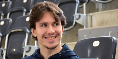 Diese Zeitung traf Nicolas Baechler erst im März auf der Kunsteisbahn Küsnacht.
