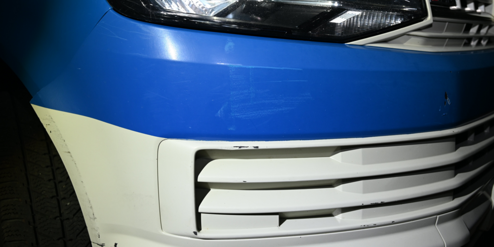 Am Lieferwagen entstand Sachschaden von rund 900 Franken.