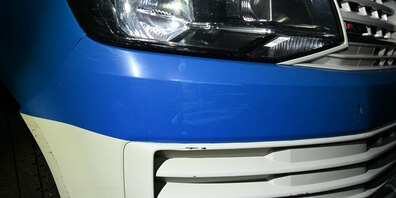 Der Fahrer war fahrunfähig, als er die Strassenlaterne touchierte.