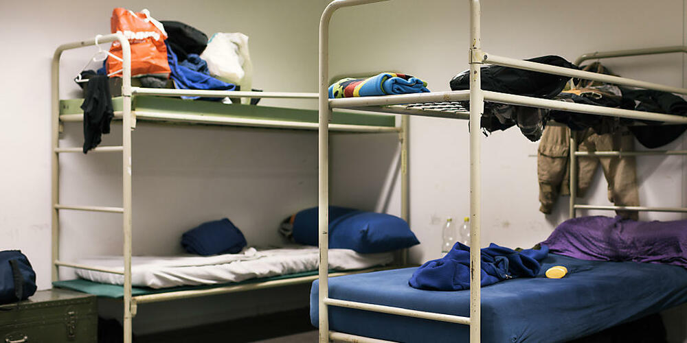 Im Kanton Luzern gibt es kaum mehr leere Betten für schutz- und asylsuchende Personen. Darum ruft die Regierung die Asyl-Notlage aus. (Symbolbild)