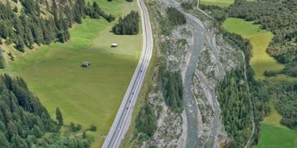 So soll das Gebiet nach der Revitalisierung aussehen. Mit der Wiederherstellung der Auendynamik und Förderung der charakteristischen Lebensräume soll ein naturnaher Zustand erreicht und eine Zunahme der Biodiversität im Gebiet Äbi wieder ermö...