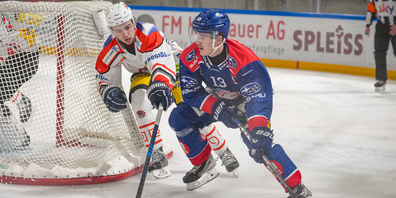 Joel Henry (20) erzielte einen Hattrick, der den GCK Lions den Sieg in Olten sicherte. 