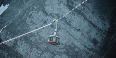 Ab sofort kann man in einer kupferfarbenen Traverso-Kabine von der Schwägalp auf den Säntis schweben.