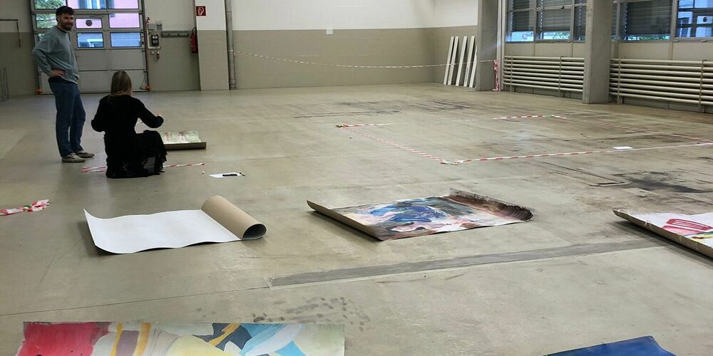 Eine Lagerhalle wird vorübergehend zum Museum.