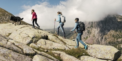 Auch in der warmen Jahreszeit bietet das Ski- & Snowboard-Center Neuhaus alles für den Outdoor-Sport der ganzen Familie.