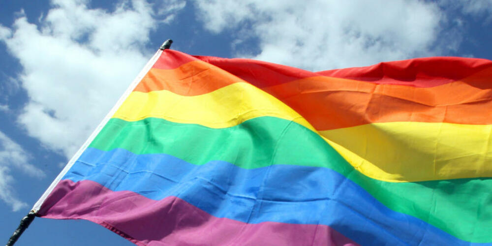 Der Verein "Sozialwerk.LGBT+" wird sich nach Missbrauchsvorwürfen gegen zwei leitende Personen auflösen. Ein Strafverfahren der Staatsanwaltschaft des Kantons St. Gallen zu den Vorwürfen ist weiterhin pendent. (Symbolbild)