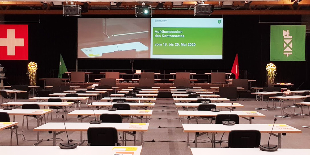 Alles perfekt organisiert: Die Maisession des Kantonsrates in der Olmahalle