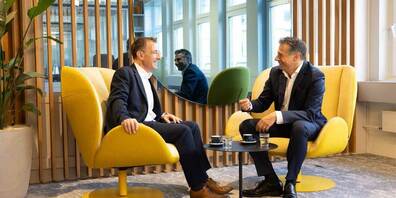 Mit Professor Nobert Hörburger (l.) und Patrick Vogler (r.) haben sich zwei ausgewiesene Immobilien- und Projektentwicklungsexperten gefunden, welche mit der neu gegründeten Hotelinvest GmbH Investoren und Immobilienbesitzer der Beherbergungsbranche unterstützen.