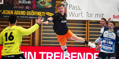 Odinn Rikhardsson und die Kadetten entscheiden Spiel 2 in der Playoff-Finalserie für sich. 