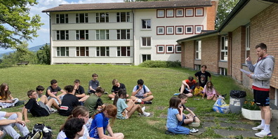 Die Schule Waid möchte den Schülern eine familiäre Atmosphäre bieten und sie individuell betreuen.