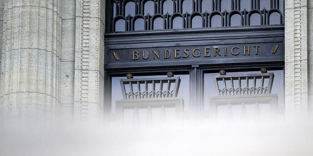 Der Kanton Zürich kann die Schliessung einer Sammelstelle in Bassersdorf anordnen: Das Bundesgericht gewährt einer Beschwerde keine aufschiebende Wirkung. (Symbolbild)