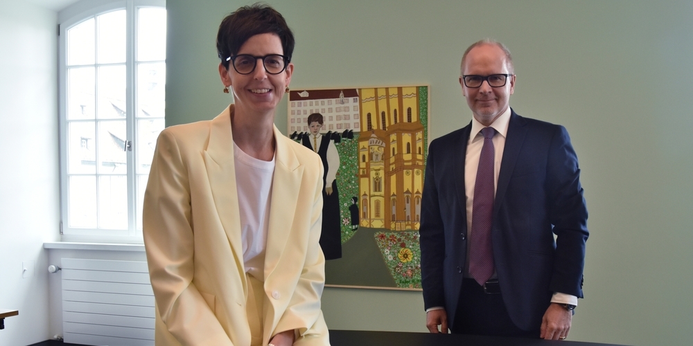 Regierungsrätin Susanne Hartmann (l.) übernimmt das St.Galler Regierungspräsidium von Regierungsrat Stefan Kölliker.