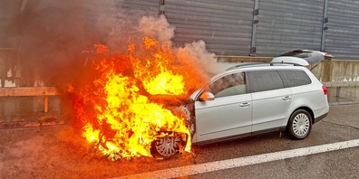 Beim Fahrzeugbrand wurde niemand verletzt.