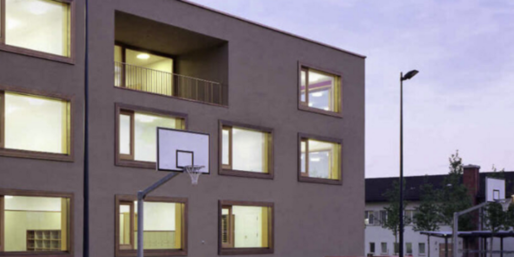 In vielen Bereichen liegen die Schulen in Hinwil über dem kantonalen Durchschnitt.