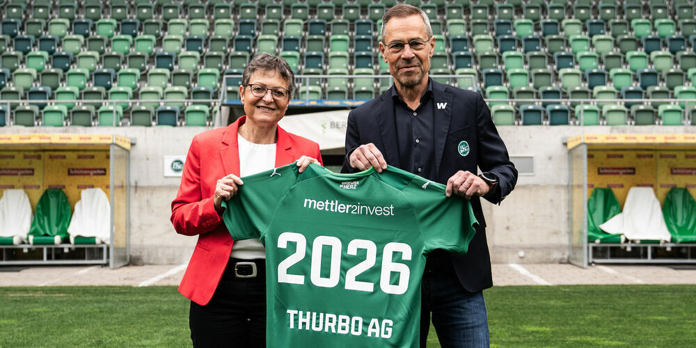 Claudia Bossert, Unternehmensleiterin Thurbo AG, und Matthias Hüppi, Präsident FC St.Gallen 1879