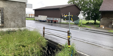 Der Bachdurchlass Schäfli in Reichenburg ist in schlechtem Zustand und muss ersetzt werden. 