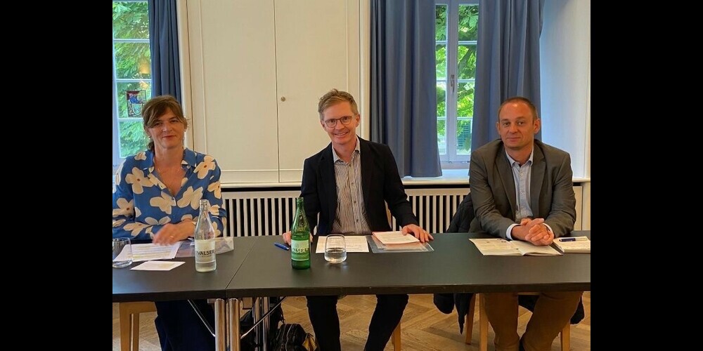 Renata Grünenfelder (SP),   Kantonsrat Beat Habegger (FDP) und Benedikt Gerth (die Mitte).