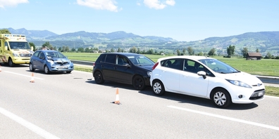 Diese drei Autos waren am Donnerstag bei Benken in eine Auffahrkollision verwickelt.
