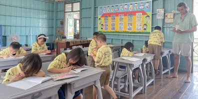 Mit den Kindern in Thailand verständigte sich Erika Ramsperger mit Händen und Füssen.