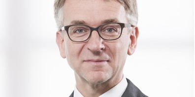 Die Aufsichtskommission für die Schwyzer Kantonalbank nominiert August Benz als neuen Bankpräsidenten.
