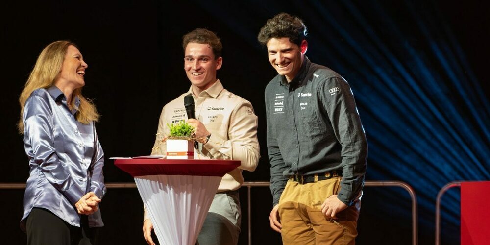 Die beiden Skiathleten Marco Fischbacher und Josua Mettler im Interview mit Moderatorin Regula Elsener
