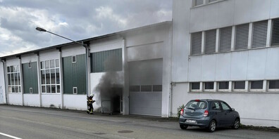 Die Firma musste nach der Entdeckung des Brandes evakuiert werden.