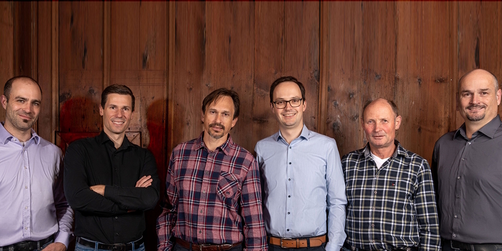 Gemeinderat Amden: (v.l.) Koni Bischofberger, Florian Frei, Gemeindepräsident Peter Remek, Ratsschreiber Roman Gmür, Köbi Büsser, Markus Thoma.