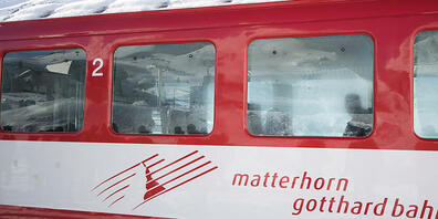 Die Matterhorn-Gotthard Bahn meldete einen Bahnunterbruch zwischen Disentis/Mustér und Sedrun wegen eines Brandes in Gleisnähe. (Archivbild)