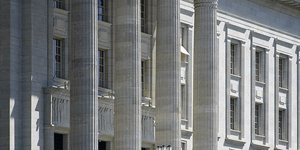 Das Bundesgericht hat ein Verfahren ans Schwyzer Kantonsgericht zurückgewiesen. (Archivbild)