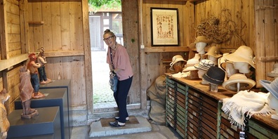 Kathlen Weber öffnet wieder ihren idyllischen Garten und sie zeigt zusammen mit Kunstschaffenden eine sehenswerte Ausstellung. 