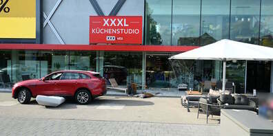 Es entstand Sachschaden von mehreren zehntausend Franken.