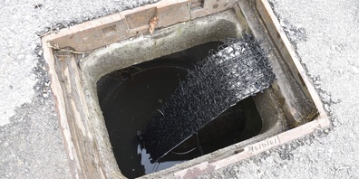 Über die Ausstiegshilfe können Tiere, die in einen Schacht gefallen sind, selbständig wieder herausklettern.