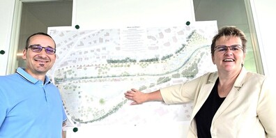 Stadträtin Ursula Egli und Urs Müller, Departementsleiter BUV, freuen sich über das positive Stimmungsbild der Bevölkerung zum geplanten neuen Stadtpark.