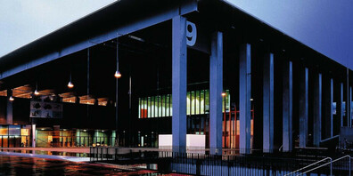 Ein Spaziergang führt unter anderem vorbei an der abrissgefährdeten Olma-Halle 9.