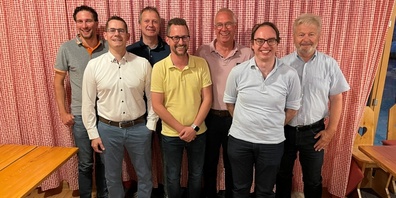 Kandidaten Kommunalwahlen 2024 von links nach rechts:  Christian Keller, Ganterschwil, Philipp Bösch, Ganterschwil, Stefan Schweizer, Ganterschwil, David Kull, Bütschwil, Marco Näf, Ganterschwil, Stefan Bobirnac, Bütschwil und Hans Jörg Furrer, Bütschwil.