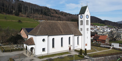 Unter der Tuggner Pfarrkirche wurde 1958 ein ungewöhnlicher Fund gemacht.