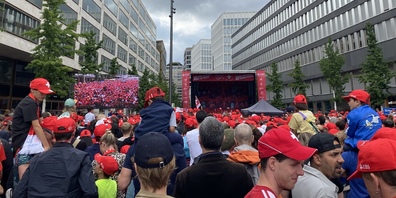 Nach dem bitteren EM-Aus im Viertelfinal gegen England wurde die Fussball-Nati würdig in Zürich empfangen. (Archivbild)