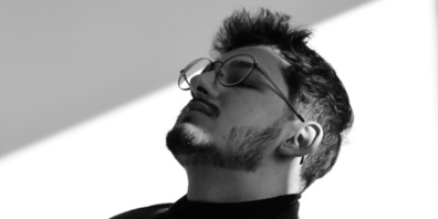 Mit seinem Album «Falling for U» will Batuhan Kanay auf Platz 1 in den Charts.