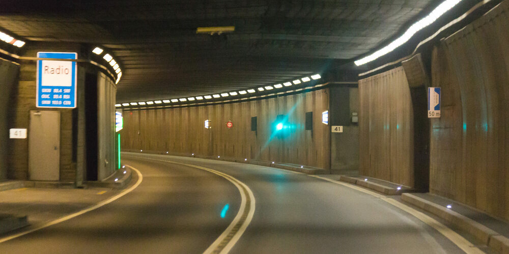 Der Gotthard-Strassentunnel ist ein Nadelöhr auf der wichtigsten Nord-Süd-Achse der Schweiz. (Archivbild)