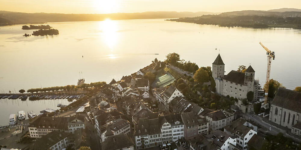 In Rapperswil-Jona SG wird über den Verkauf eines Grundstücks gestritten. Dazu gibt es einen neuen Entscheid des Verwaltungsgerichts. (Archivbild)
