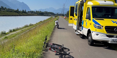 Als die Frau anhalten wollte, stürzte sie und verletzte sich.