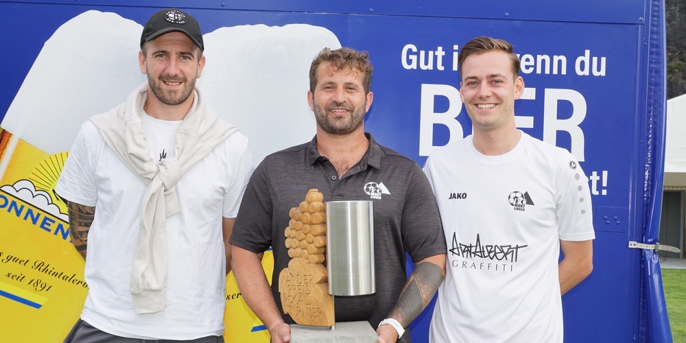 Würden den Pokal gerne wieder auf den Montlinger Kolbenstein entführen (von links): Florian Haltiner, Besart Shoshi und Fabio Wörnhard.