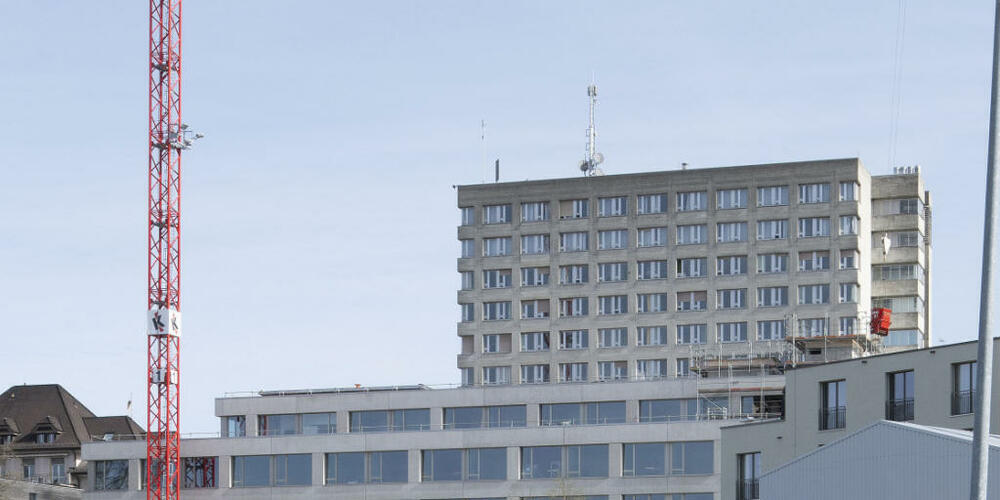 Eine Gläubiger-Gruppe will das Spital Wetzikon vor dem drohenden Konkurs retten. Die Rückzahlfrist der 170-Millionen-Anleihe soll verlängert werden. (Archivbild)