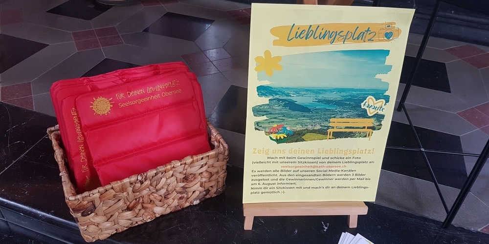 Für ein gratis Sitzkissen (l.) schiessen Sie einfach ein Foto von Ihrem Lieblingsplätzchen.