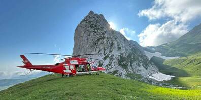  Zwischenlandung im Schwizertor, dem Pass zwischen Prättigau und Montafon (AT).