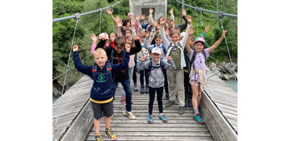 Im MiniCamp erkundeten die Kinder in Surcuolm die Rheinschlucht, den Rufalipark und absolvierten den Hörspielweg Hilarius. 