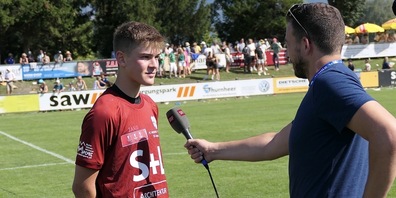 Leo Hetzel beim SRF-Interview nach dem Cupspiel gegen den FC St.Gallen. 